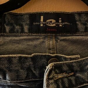 l.e.i.  Dark Blue wide leg Flare Jeans for Women
100%Cotton